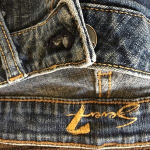 Seven7 Jeans
